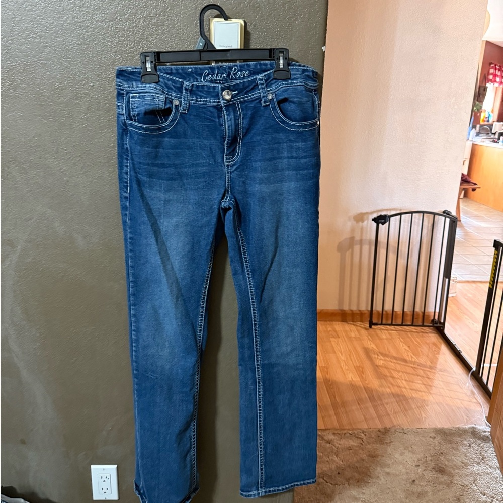 Cedar Rose Women’s Blue Jeans with embellished back pockets